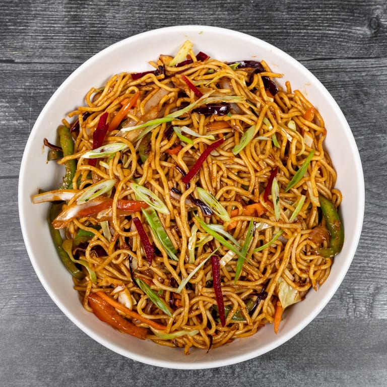 Delicious Hakka Noodles